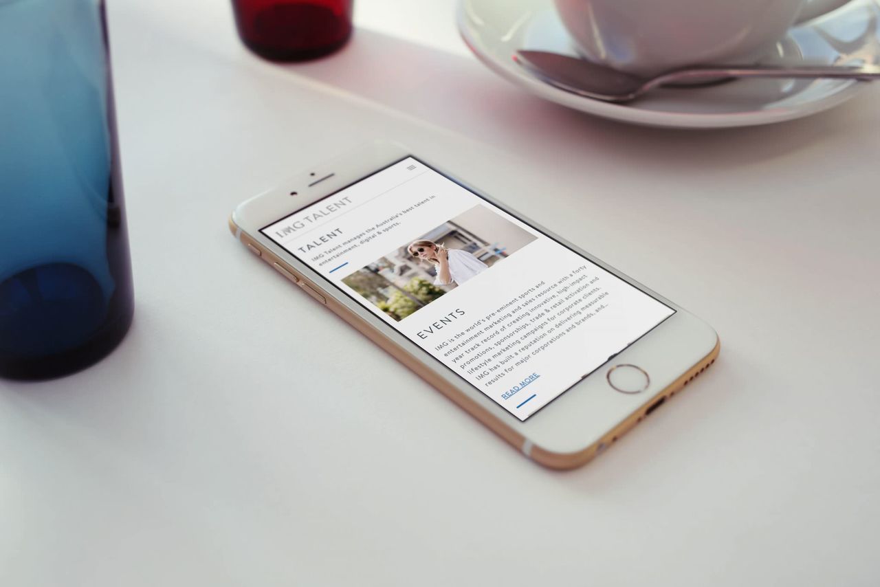 iPhone-6-White-Table-1 1-iPhone-6-White-Table-1