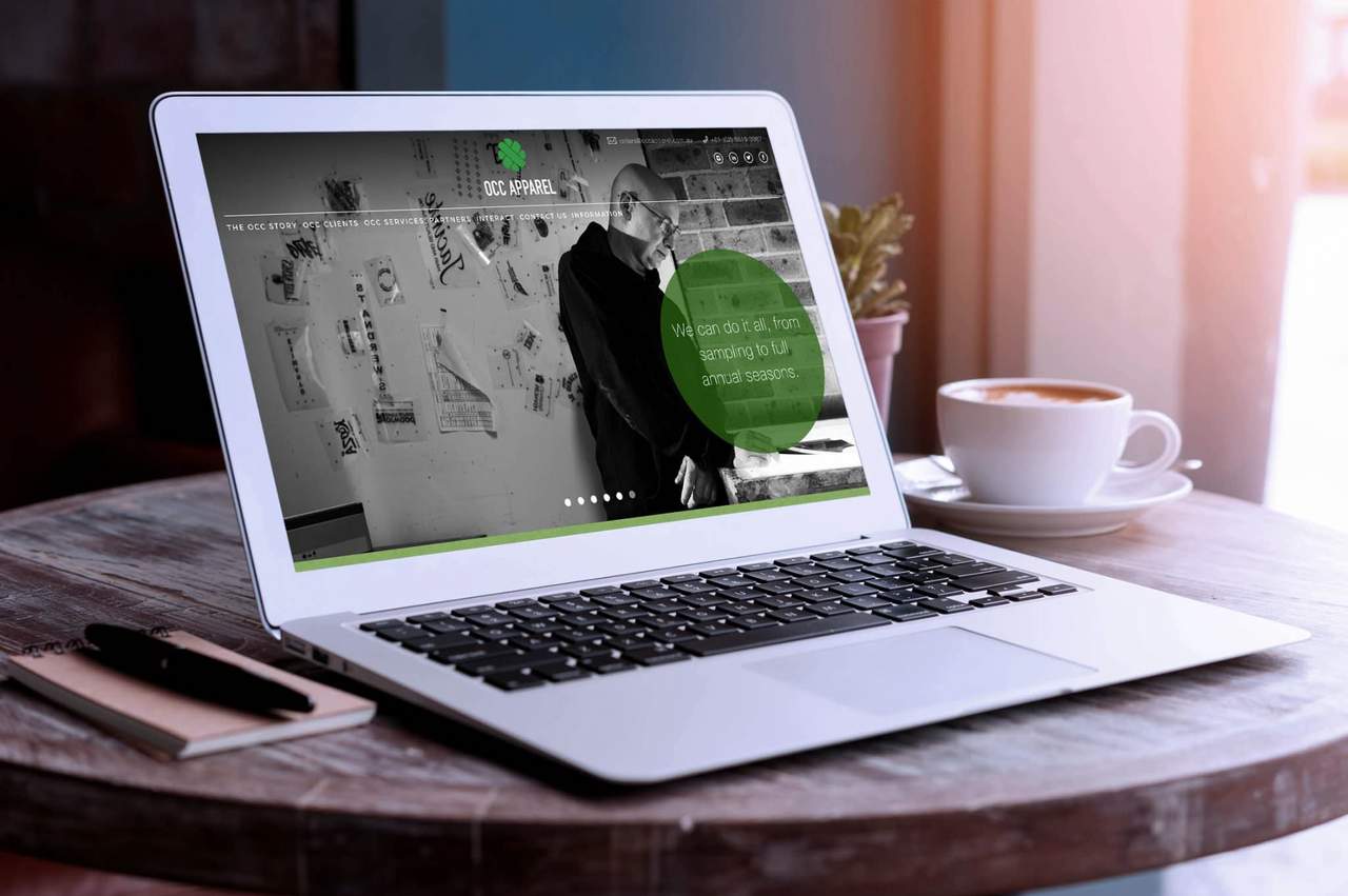 Macbook-Air-Mockup-PSD-Freebie_mini 1-Macbook-Air-Mockup-PSD-Freebie_mini