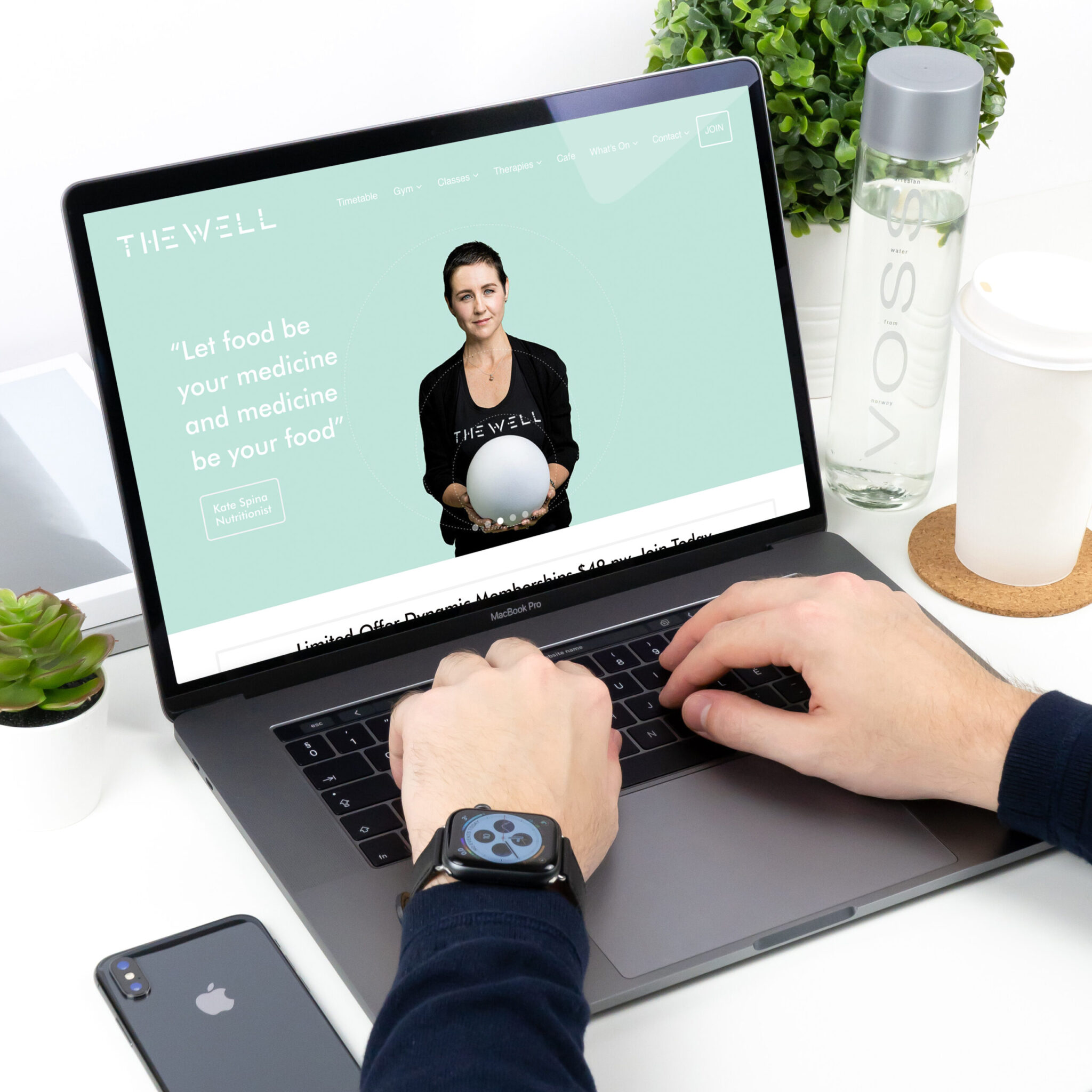 1-Free-Man-Working-on-MacBook-Pro-Mockup-PSD-scaled